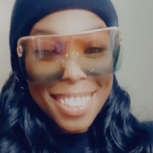 Meet your Posher, Truevesha